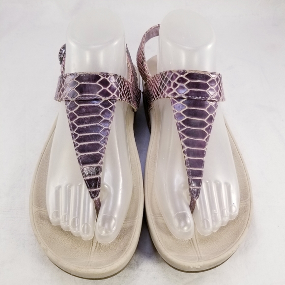 FITFLOP WOMEN THONGS FLIP FLOP SNAKE PRINTS SANDALS SIZE 8/39 - Picture 9 of 10